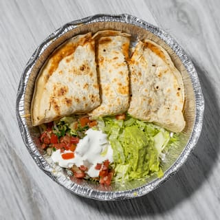 Tinga Quesadilla